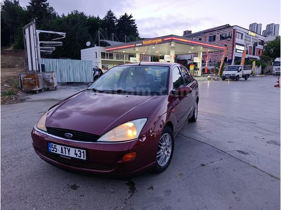 Sahibinden Ford Focus 1.6 Ghia 2001 Model