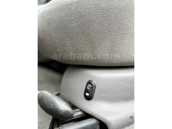 Sahibinden Ford Focus 1.6 Ghia 2001 Model 