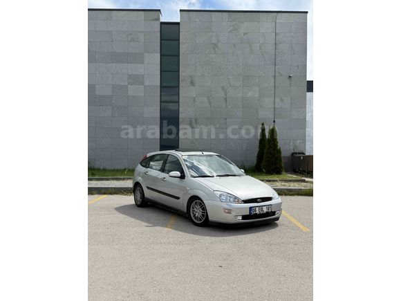 Sahibinden Ford Focus 1.6 Ghia 2001 Model 