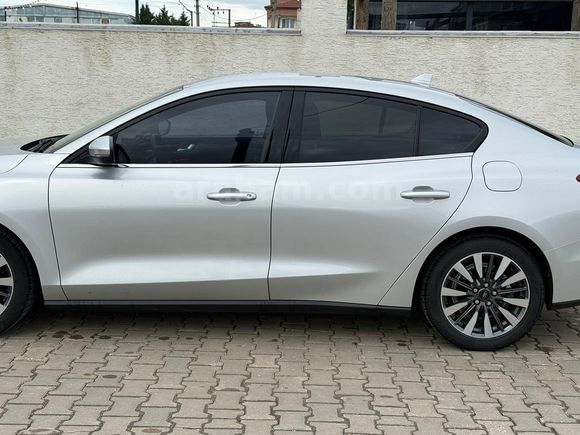 Sahibinden Ford Focus 1.5 Ti-VCT Titanium 2023 Model 