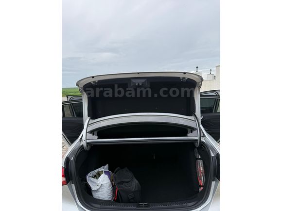 Sahibinden Ford Focus 1.5 Ti-VCT Titanium 2023 Model 