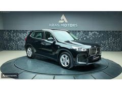 ARAS MOTORS..2025 BMW İX1 E-DRİVE20 SPORTLİNE 204HP NAVİ..CAMTVN