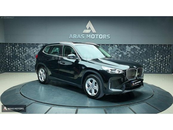 ARAS MOTORS..2025 BMW İX1 E-DRİVE20 SPORTLİNE 204HP NAVİ..CAMTVN