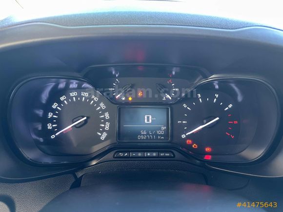 ÖZKANLAR'dan 2023 CITROEN BERLİNGO 1.5 HDi