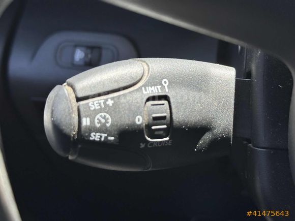 ÖZKANLAR'dan 2023 CITROEN BERLİNGO 1.5 HDi