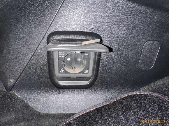 ÖZKANLAR'dan 2023 CITROEN BERLİNGO 1.5 HDi