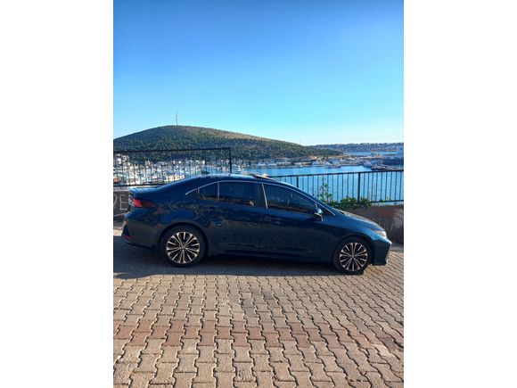 Sahibinden Hatasız Toyota Corolla 1.5 Flame X-Pack 2024 Model