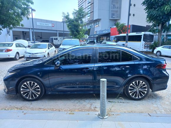 Sahibinden Acil Satılık Hatasız Toyota Corolla 1.5 Flame X-Pack 2024 Model