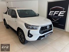 2025 HİLUX 4x2 OTOMATİK 6001 KM'DE SIFIRDAN FARKSIZ %20 KDV