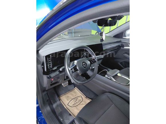 Sahibinden Renault Austral 1.2 E-tech Techno Esprit Alpine 2024 Model 