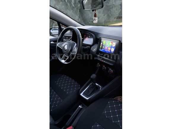 Galeriden Renault Clio 1.0 TCe Evolution 2023 Model Balıkesir 54.000 km Gri