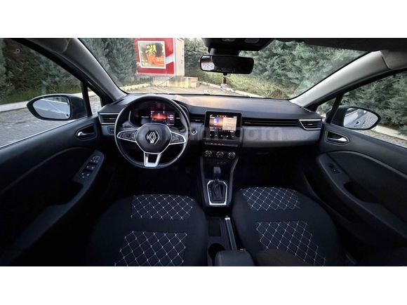 Galeriden Renault Clio 1.0 TCe Evolution 2023 Model Balıkesir 54.000 km Gri