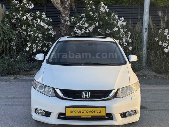 Galeriden Honda Civic 1.6i VTEC Eco Executive 2014 Model Balıkesir