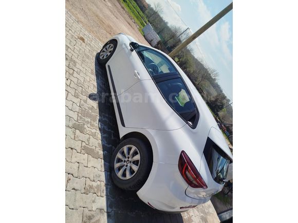 Sahibinden Renault Clio 1.0 SCe Joy 2022 Model