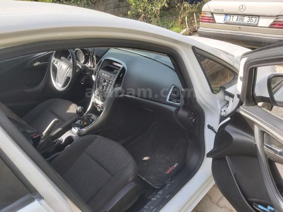 Sahibinden Opel Astra 1.6 CDTI Edition 2015 Model