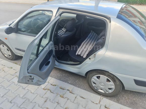 Sahibinden Renault Clio 1.4 Expression 2004 Model Konya