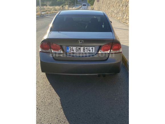 Sahibinden Honda Civic 1.6i VTEC Dream 2010 Model 