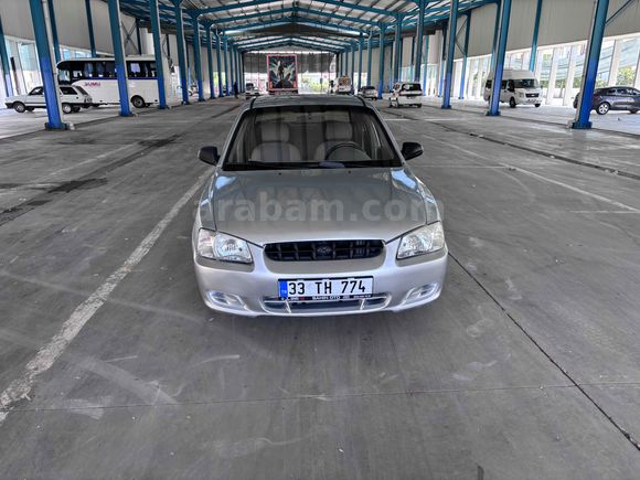 Sahibinden Hyundai Accent 1.3 LX 2000 Model klimalı