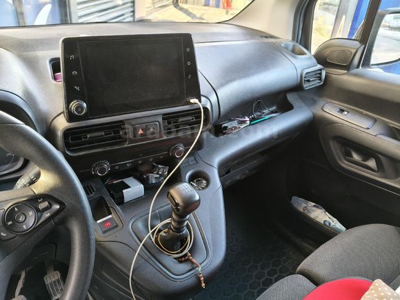 Sahibinden Opel Combo 1.5 CDTI Elegance XL 2023 Model