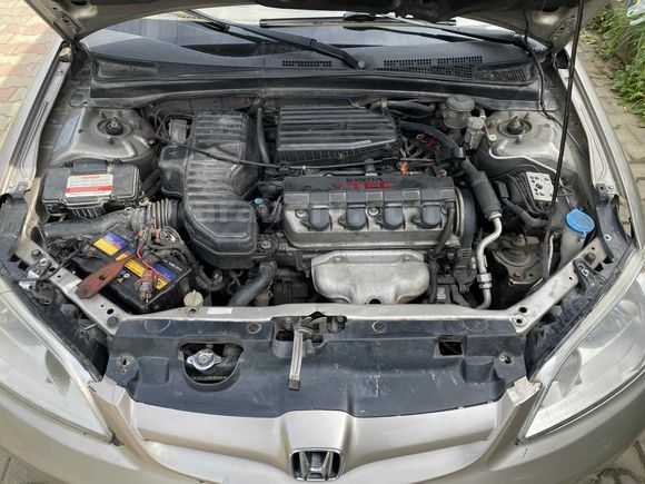 Sahibinden Honda Civic 1.6i VTEC ES 2005 Model 