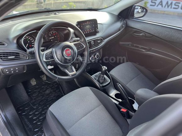 PUSAT AUTO'DAN 2023 100.YIL HATASIZ BOYASIZ FIAT EGEA EASY PLUS