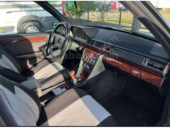 Galeriden Mercedes - Benz 200 E 1991 Model Samsun