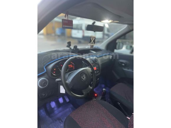 Sahibinden Dacia Dokker 1.5 DCi Stepway 2015 Model 