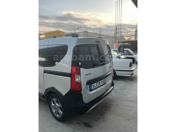 Sahibinden Dacia Dokker 1.5 DCi Stepway 2015 Model 