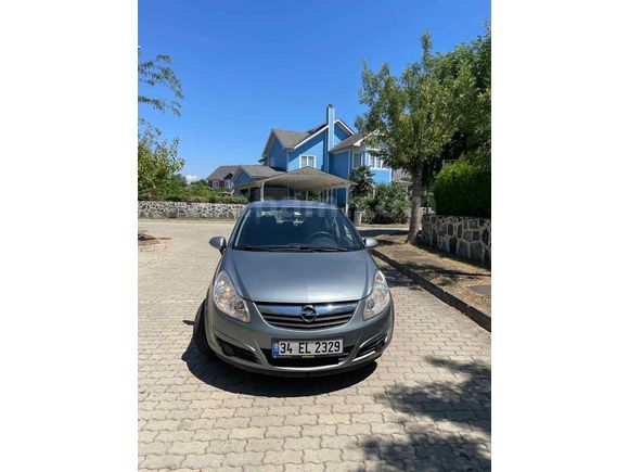 ilk Sahibinden Opel Corsa 1.4 Cosmo 2010 Model İstanbul
