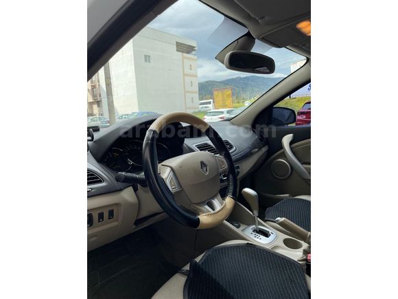 Sahibinden Renault Megane 1.5 dCi Expression 2011 Model İzmir