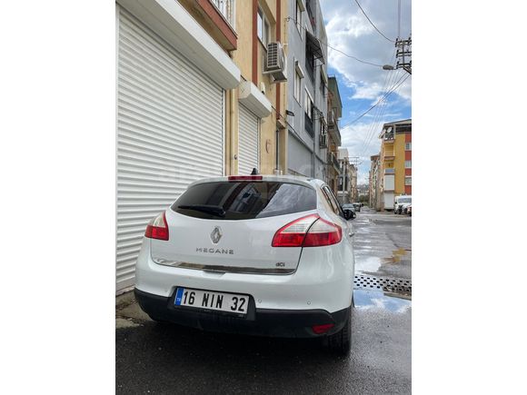 Sahibinden Renault Megane 1.5 dCi Expression 2011 Model İzmir