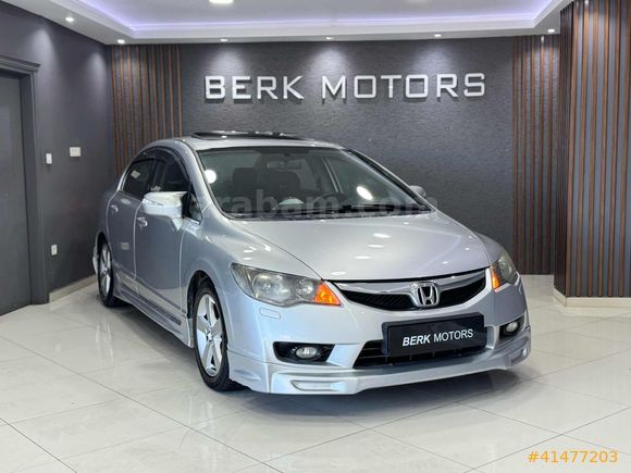 OTOMATİK 2010 HONDA CİVİC FD6 1.6 VTEC ELEGANCE SUNROOF/D.EKRAN