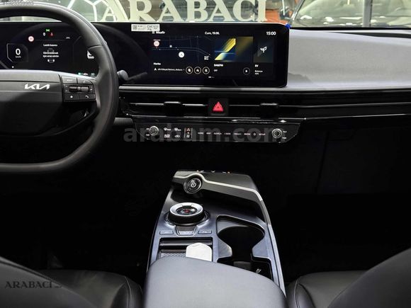 ARABACI GRUP 2025 KİA EV6-12BİNKM-%20 KDV'Lİ-HATASIZ-SUNROOF