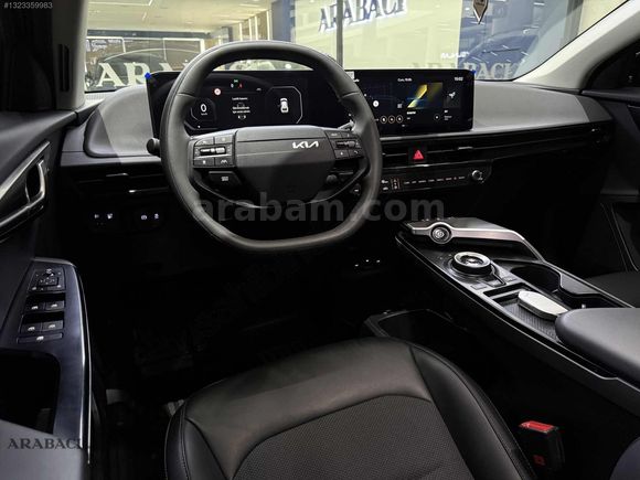 ARABACI GRUP 2025 KİA EV6-12BİNKM-%20 KDV'Lİ-HATASIZ-SUNROOF
