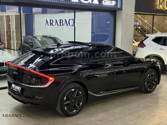 ARABACI GRUP 2025 KİA EV6-12BİNKM-%20 KDV'Lİ-HATASIZ-SUNROOF
