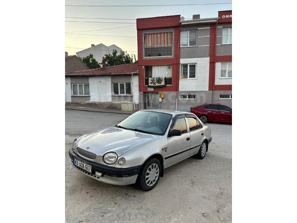 Sahibinden Toyota Corolla 1.3 Terra 2000 Model