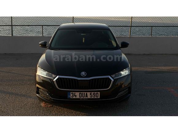Sahibinden Skoda Octavia 1.5 e-Tec Premium 2021 Model 