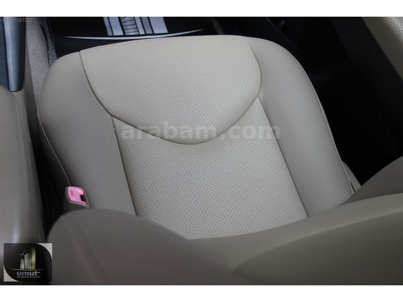 __UMUT__2011 RAV4 2.0 EXTRA MULTİDRİVE S 4X4/OTOMATİK/SUNROOFLU
