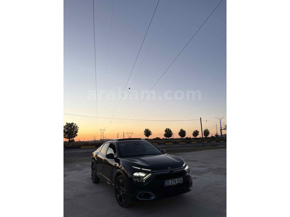 Sahibinden Citroen C4 X 1.2 PureTech Shine Bold 2023 Model  51.000 km Siyah