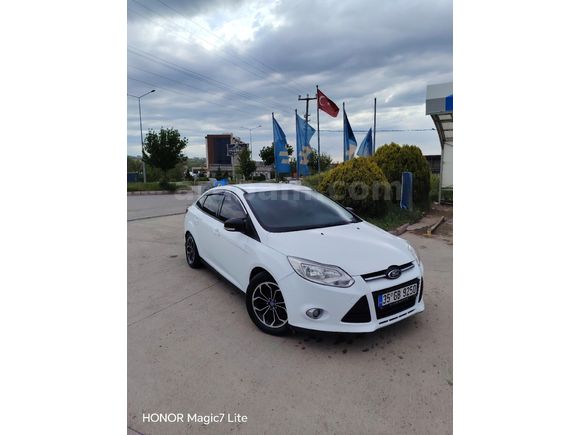 Sahibinden Ford Focus 1.6 TDCi Trend 2013 Model
