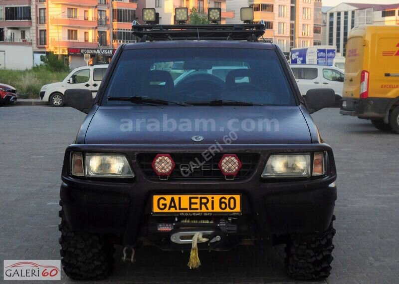 Galeriden Opel Frontera 2.2 1994 Model Tokat 210.000 km Bordo