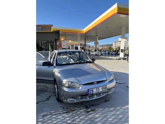 Sahibinden Hyundai Accent 1.3 LX 1999 Model 