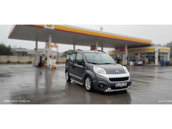 Sahibinden Fiat Fiorino Combi 1.3 Multijet Premio 2021 Model