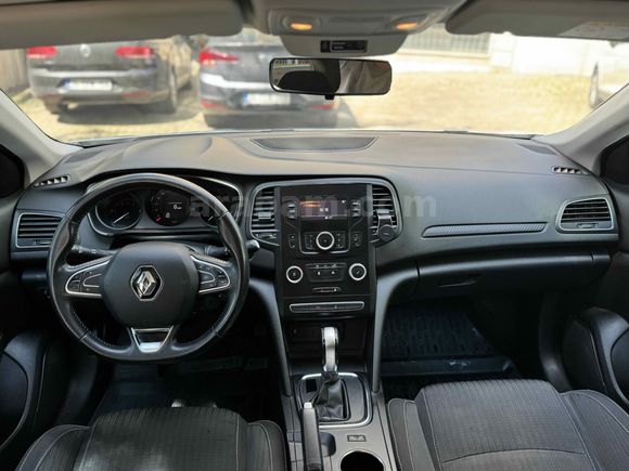 Sahibinden Renault Megane 1.5 Blue DCI Touch 2020 Model 