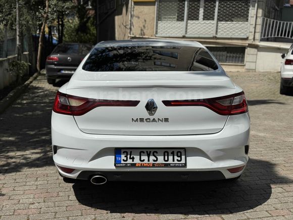 Sahibinden Renault Megane 1.5 Blue DCI Touch 2020 Model 