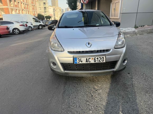Galeriden Renault Clio 1.5 dCi Authentique 2010 Model İstanbul