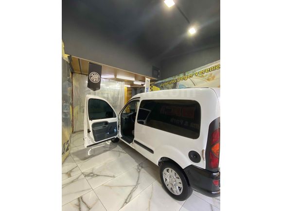 Sahibinden Renault Kangoo 1.9 D RN 2000 Model 