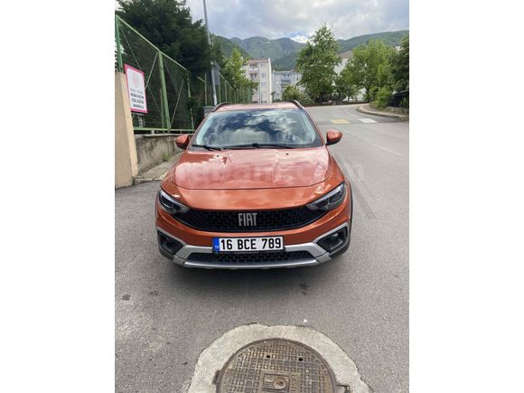 Sahibinden Fiat Egea Cross 1.4 Fire Urban 2023 Model  43.500 km Turuncu