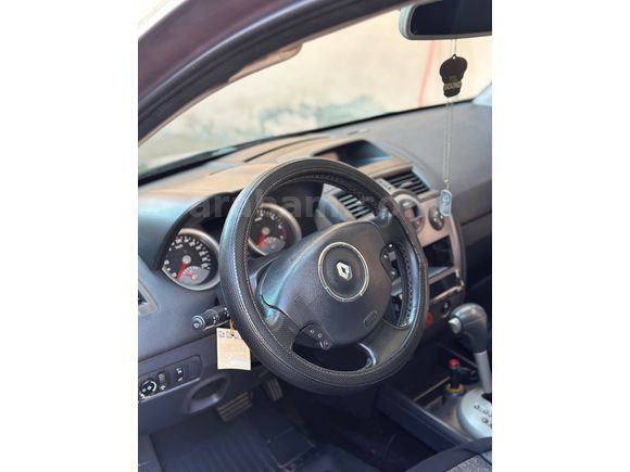 Sahibinden Renault Megane 1.6 Dynamique 2004 Model 