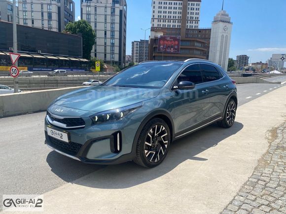 KİA GÜLAL'DAN 2025 KİA XCEED 1.5T-GDI ELEGANCE DCT